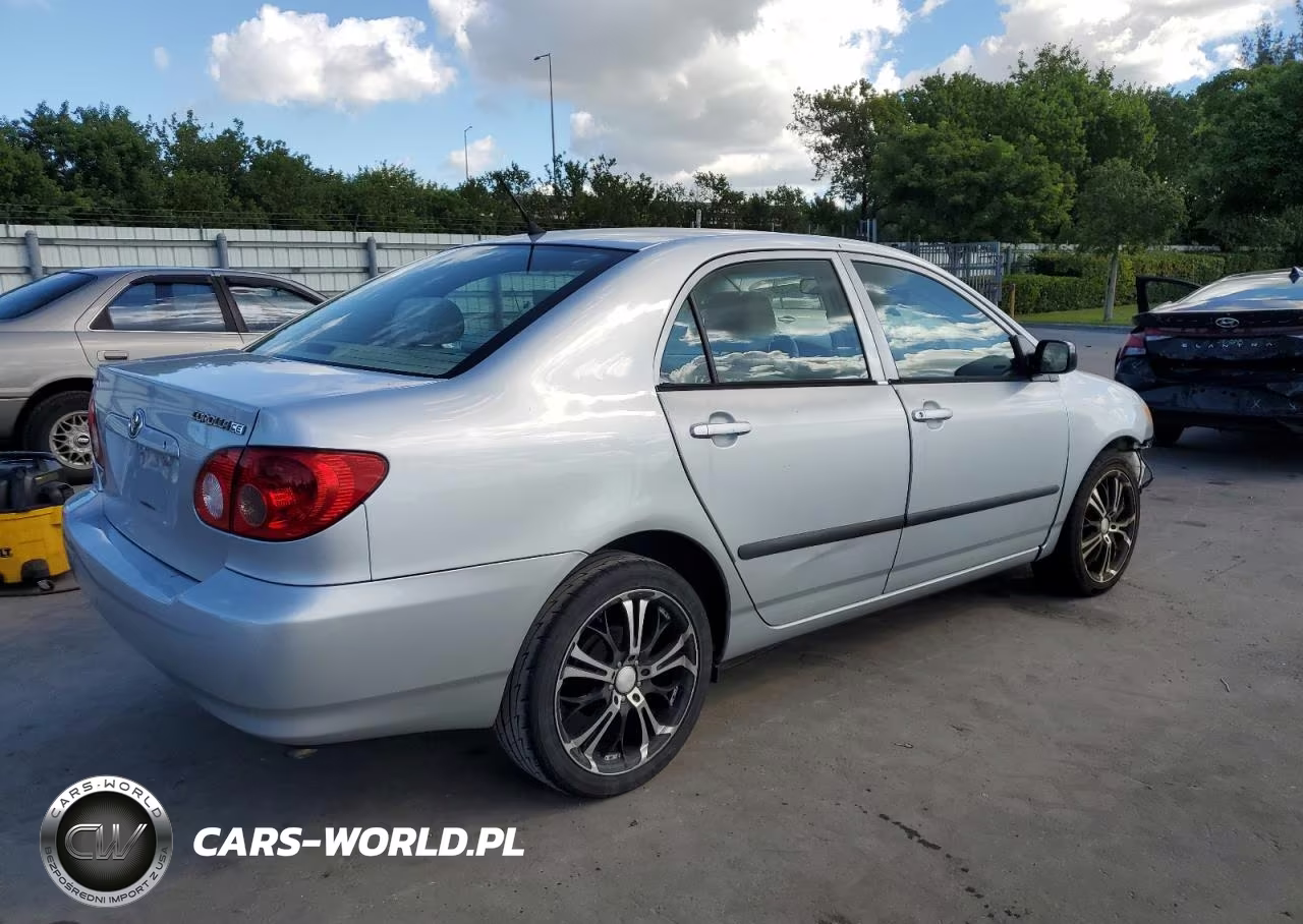 2007 Toyota Corolla Ce VIN:1NXBR32EX7Z765644 - 3