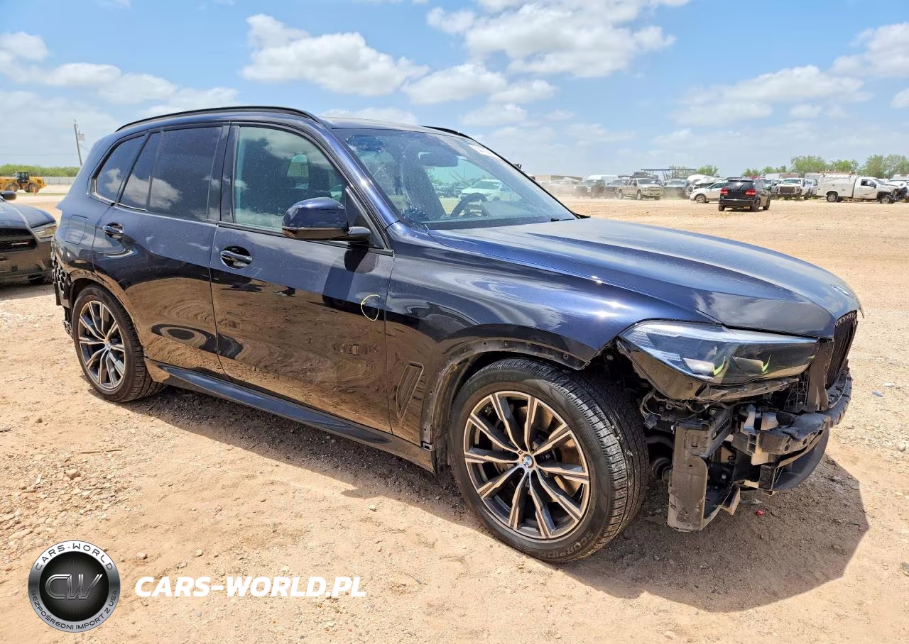 2021 BMW X5 xDrive45E VIN:5UXTA6C08M9E52872 - 4