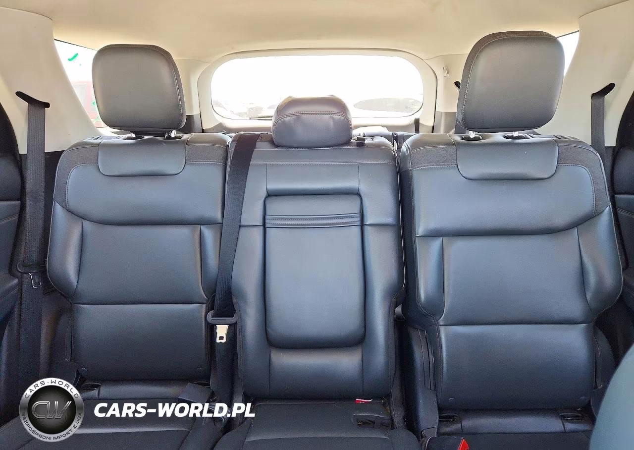 2025 Ford Explorer Active VIN:1FMUK7DH8SGB98871 - 10