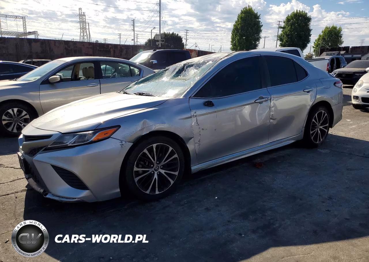 2018 Toyota Camry Se – zdjęcie 1 z 12