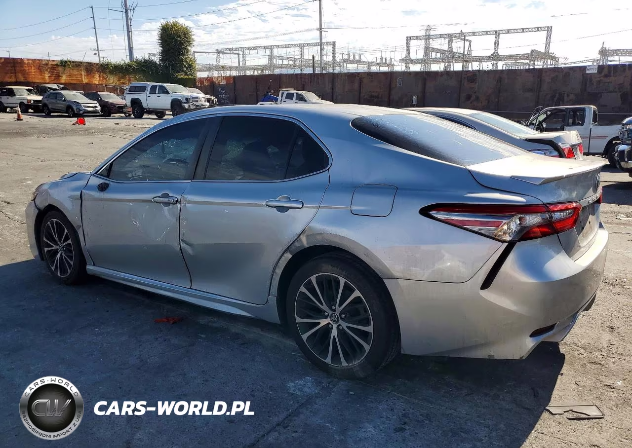 2018 Toyota Camry Se VIN:4T1B11HK7JU007406 - 2