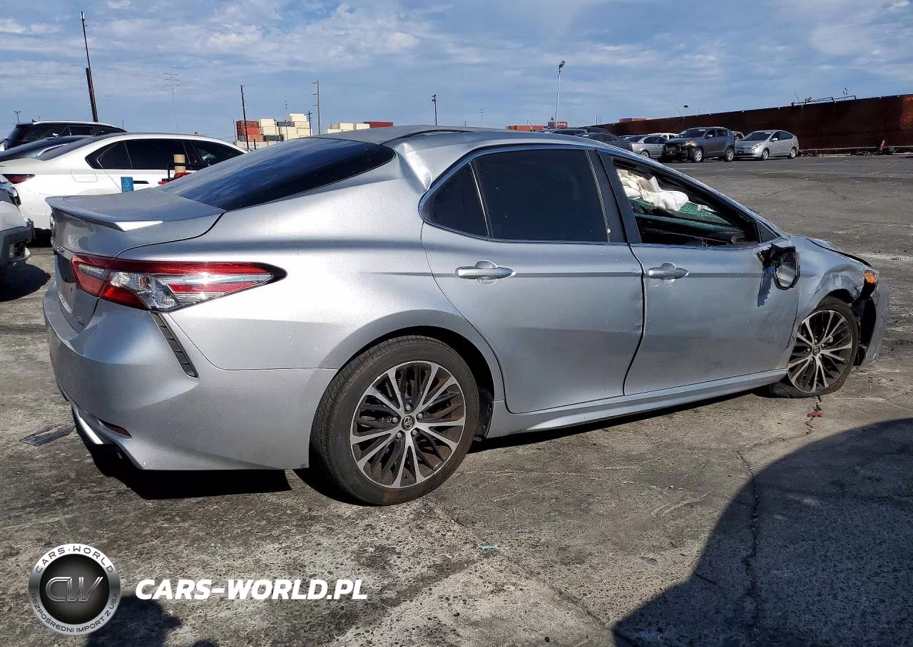 2018 Toyota Camry Se VIN:4T1B11HK7JU007406 - 3