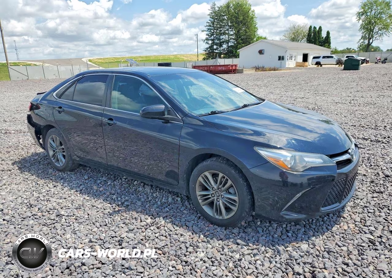 2017 Toyota Camry Se VIN:4T1BF1FK3HU385074 - 4