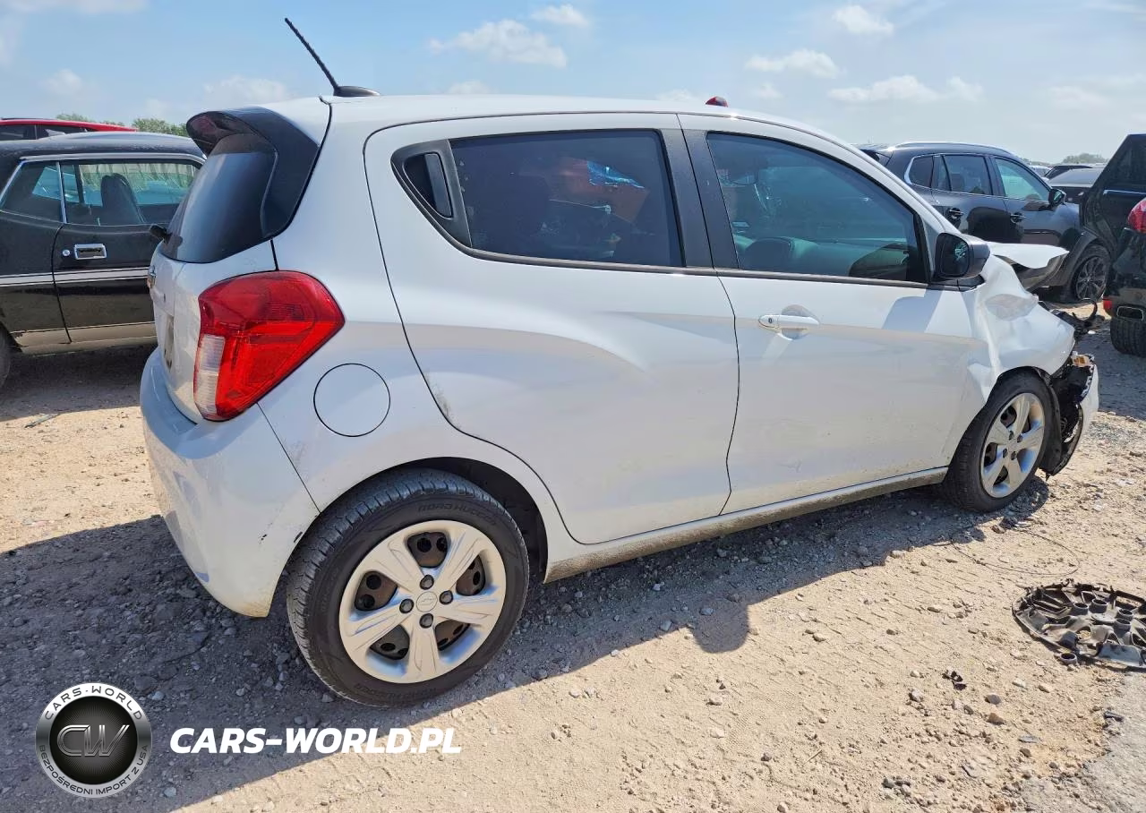 2020 Chevrolet Spark Ls VIN:KL8CB6SA5LC462470 - 3
