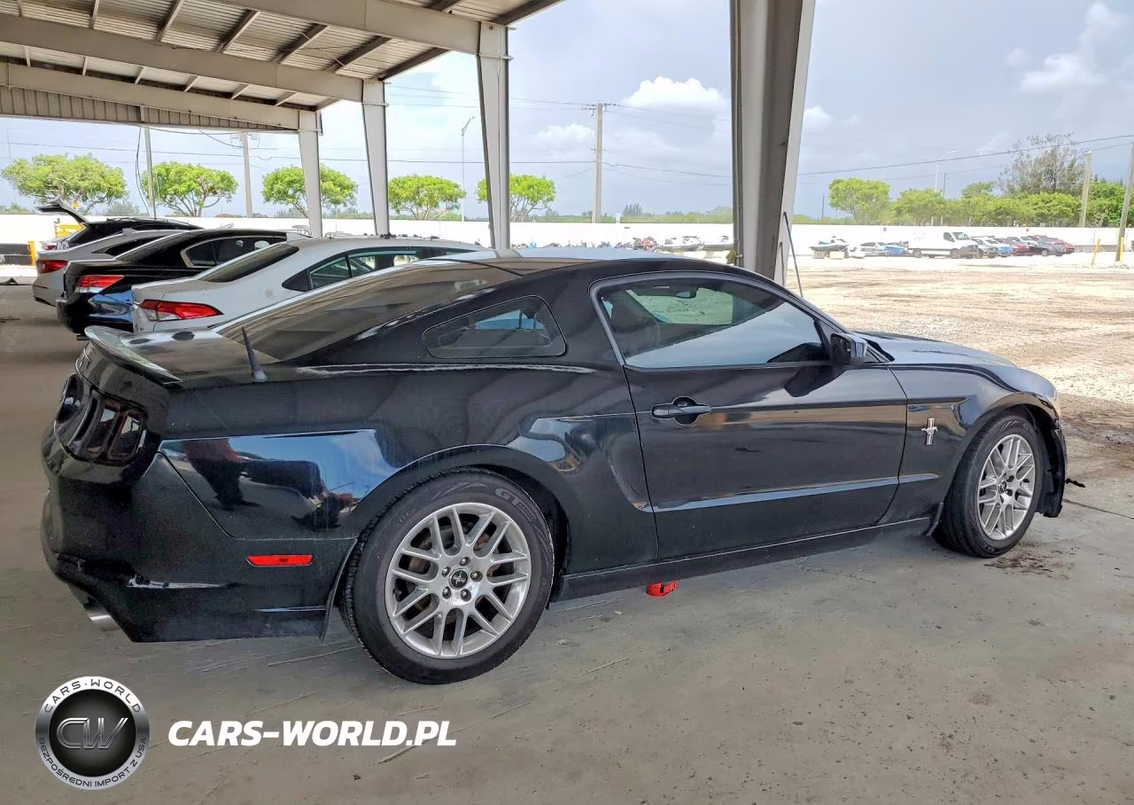 2014 Ford Mustang VIN:1ZVBP8AM6E5334402 - 3