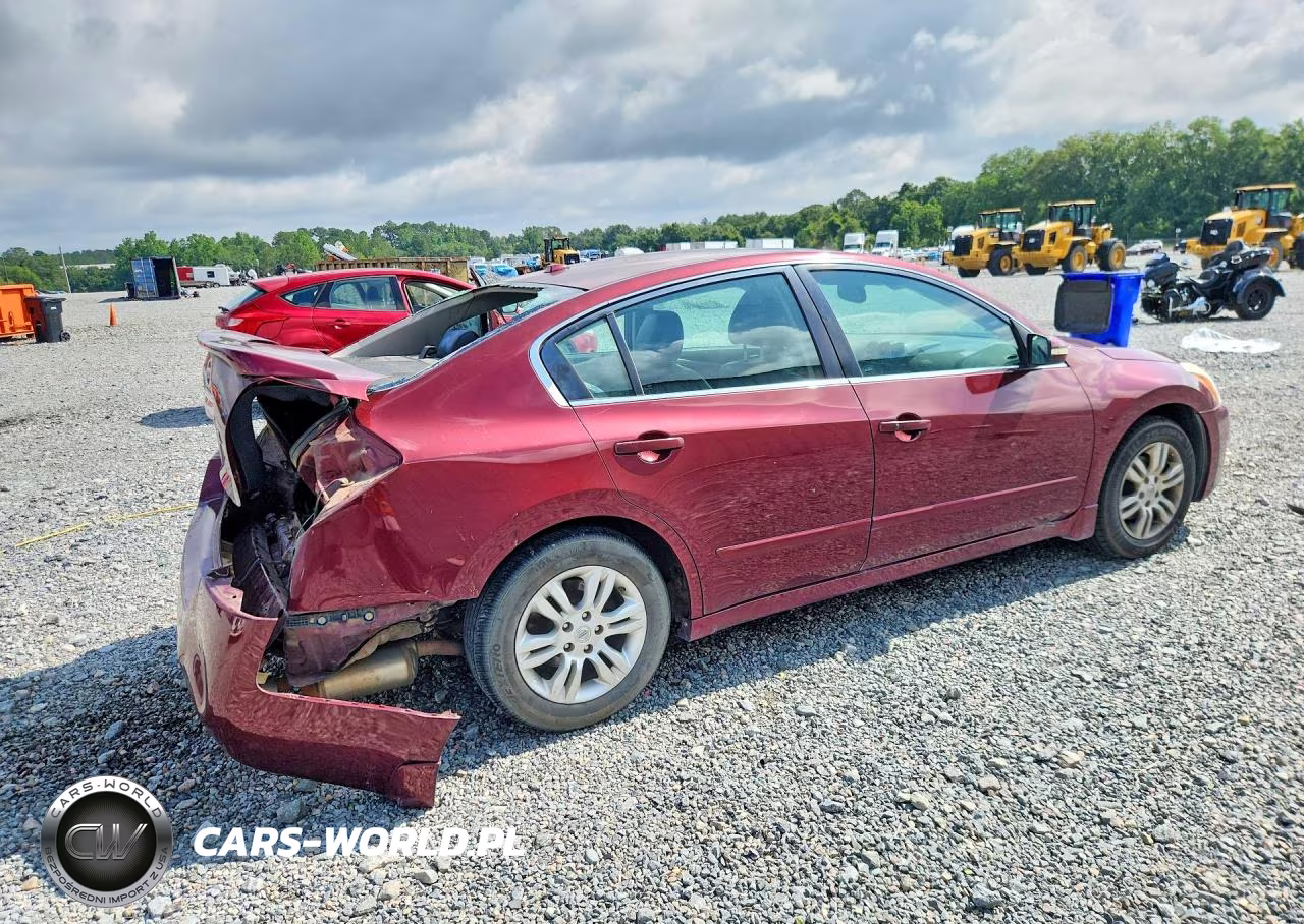 2011 Nissan Altima Base-S VIN:1N4AL2AP1BC115796 - 3