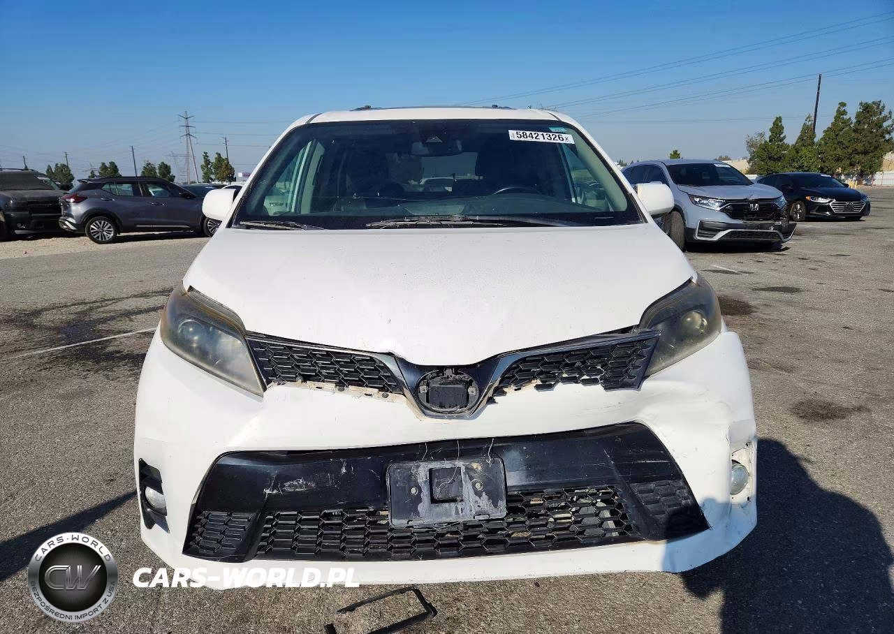 2019 Toyota Sienna Se 8-Passenger VIN:5TDXZ3DCXKS975549 - 5