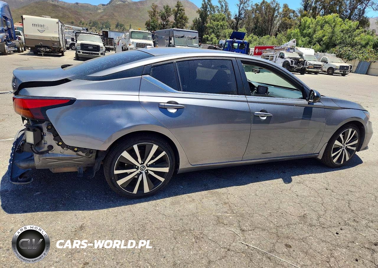 2019 Nissan Altima Sr VIN:1N4BL4CV2KC254055 - 3
