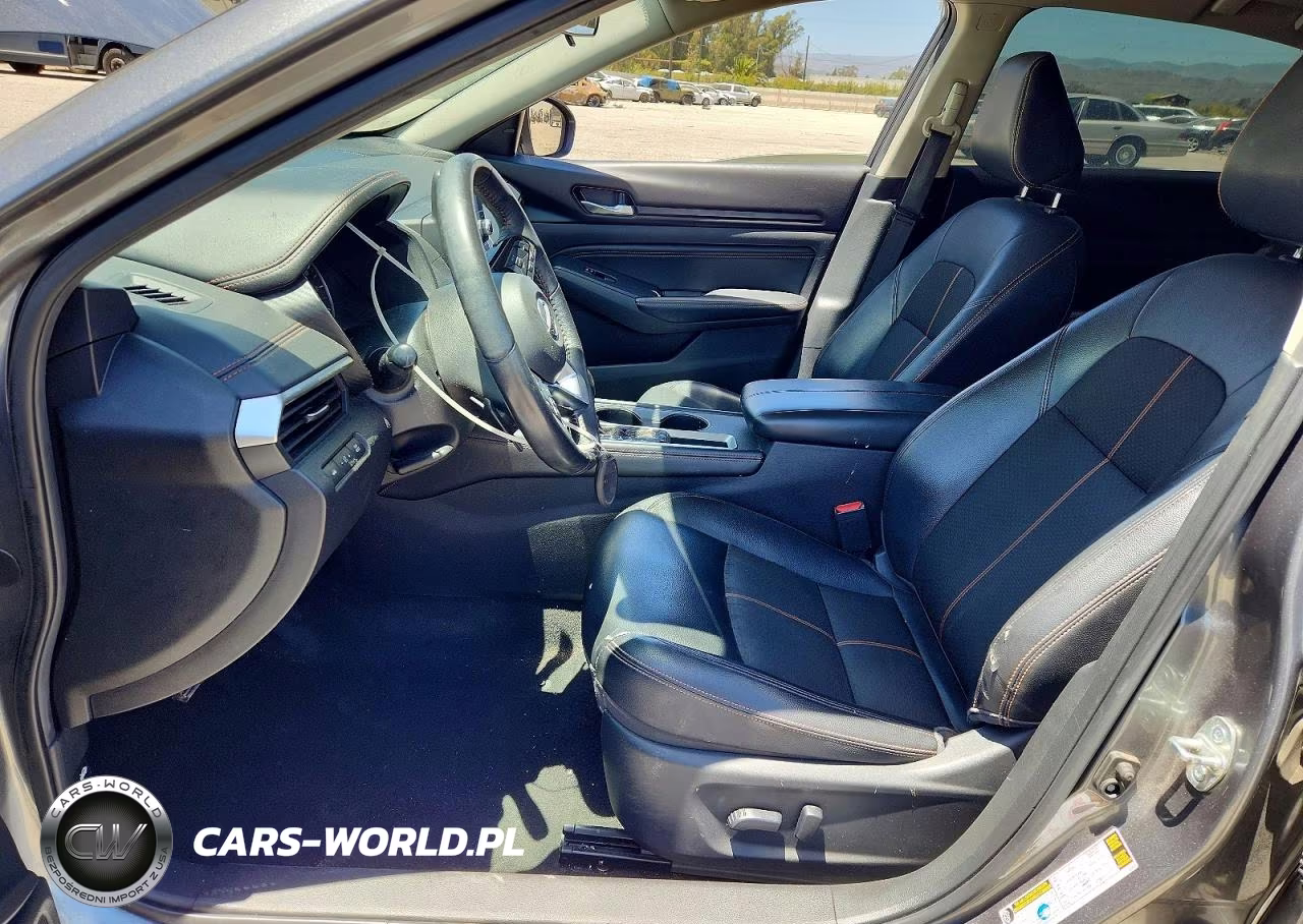 2019 Nissan Altima Sr VIN:1N4BL4CV2KC254055 - 7