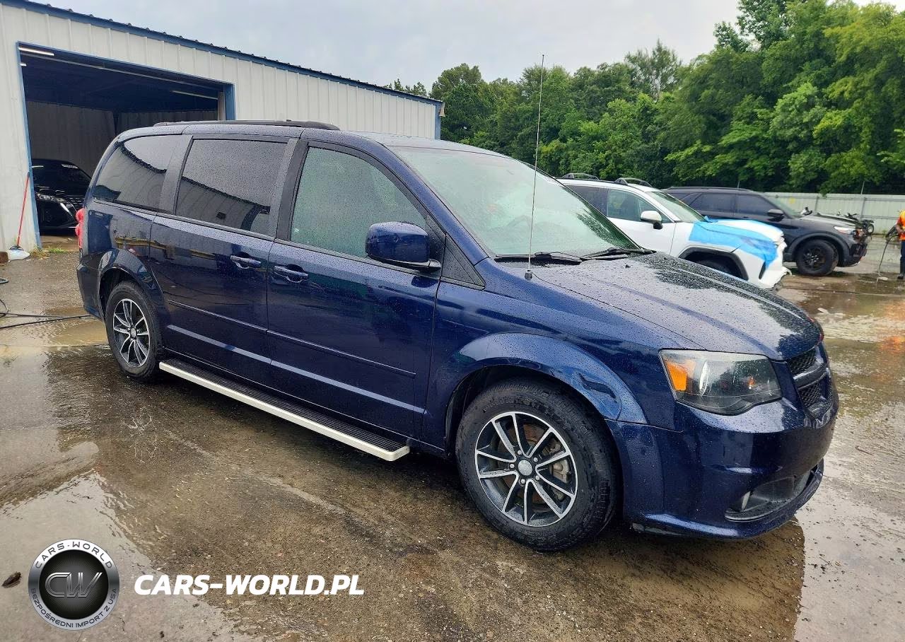 2017 Dodge Grand Caravan Gt VIN:2C4RDGEG1HR791277 - 4