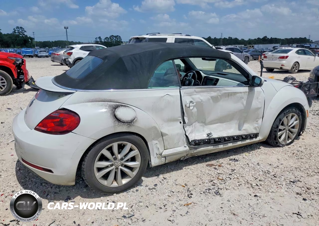 2017 Volkswagen Beetle S-Se VIN:3VW517AT8HM814665 - 3