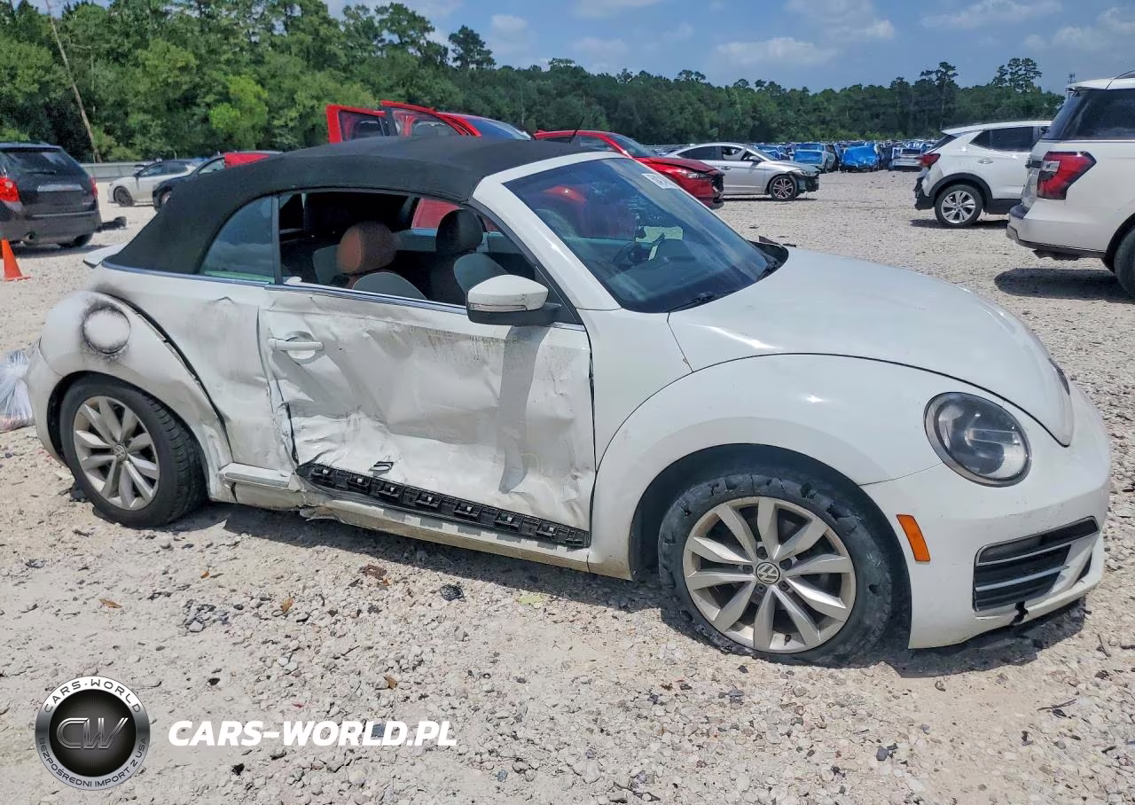 2017 Volkswagen Beetle S-Se VIN:3VW517AT8HM814665 - 4