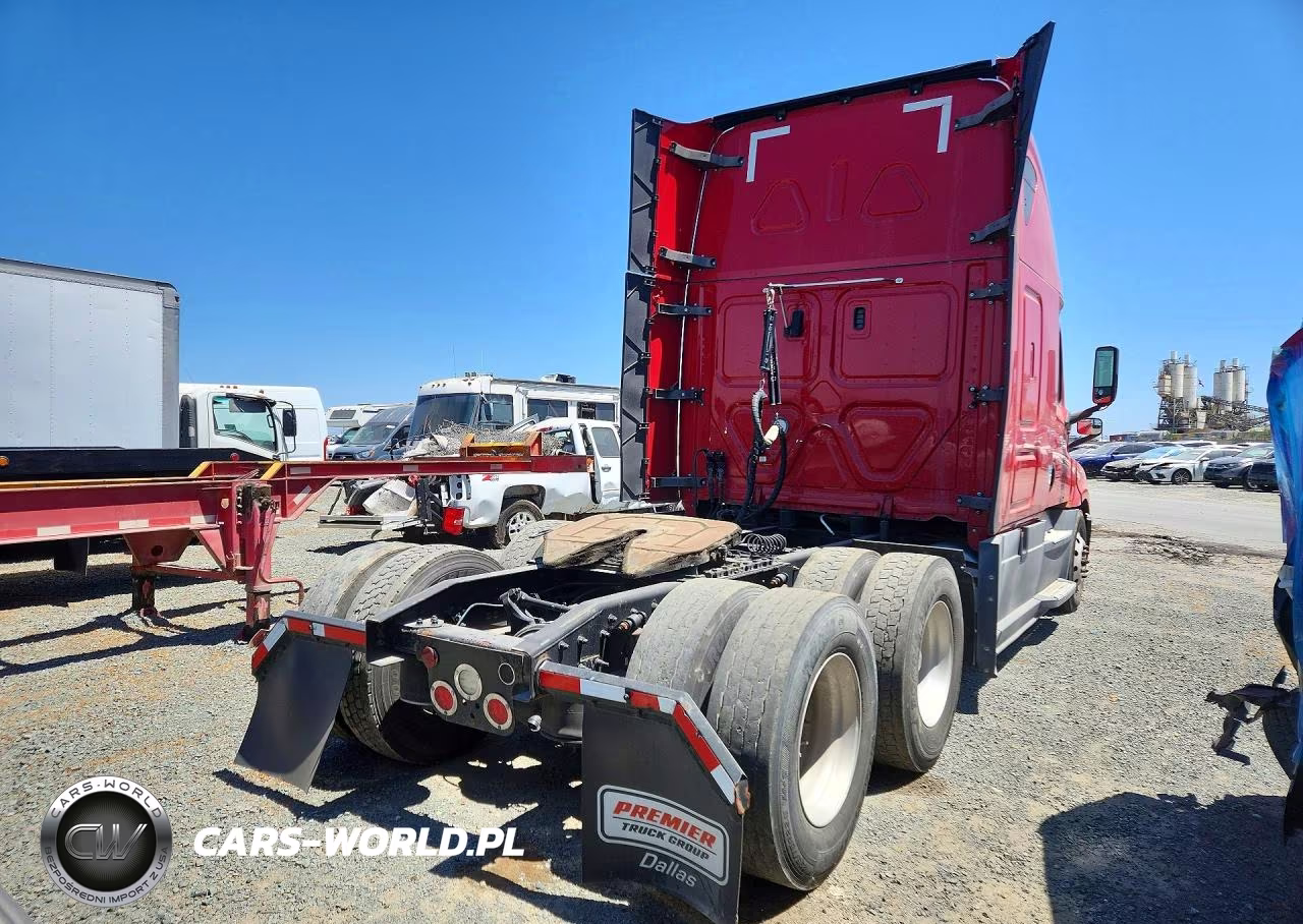 2019 Freightliner Cascadia 126 Semi Truck VIN:3AKJHHDR0KSKC2360 - 3
