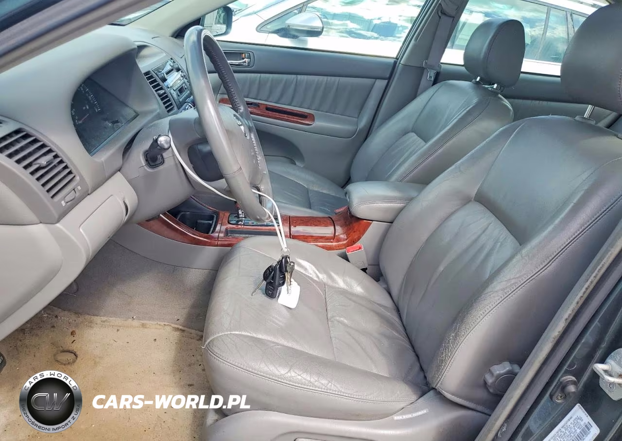 2024 Toyota Camry Xle V6 VIN:4T1BF30K32U504673 - 7