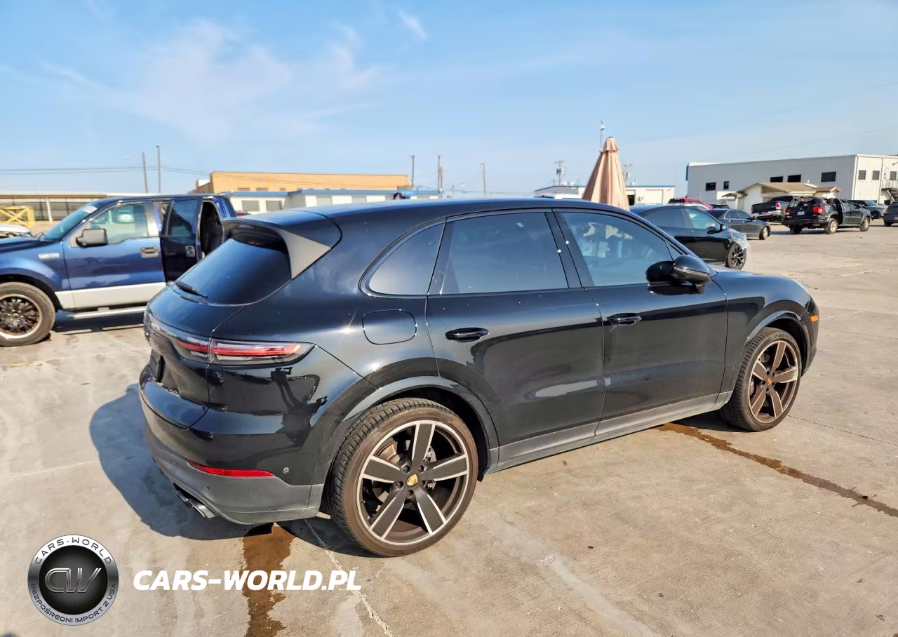2022 Porsche Cayenne VIN:WP1AA2AY2NDA05412 - 3