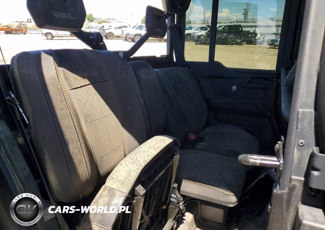 2026 Can-Am Defender Utility Vehicle VIN:3JBKUAX41TK016283 - 6