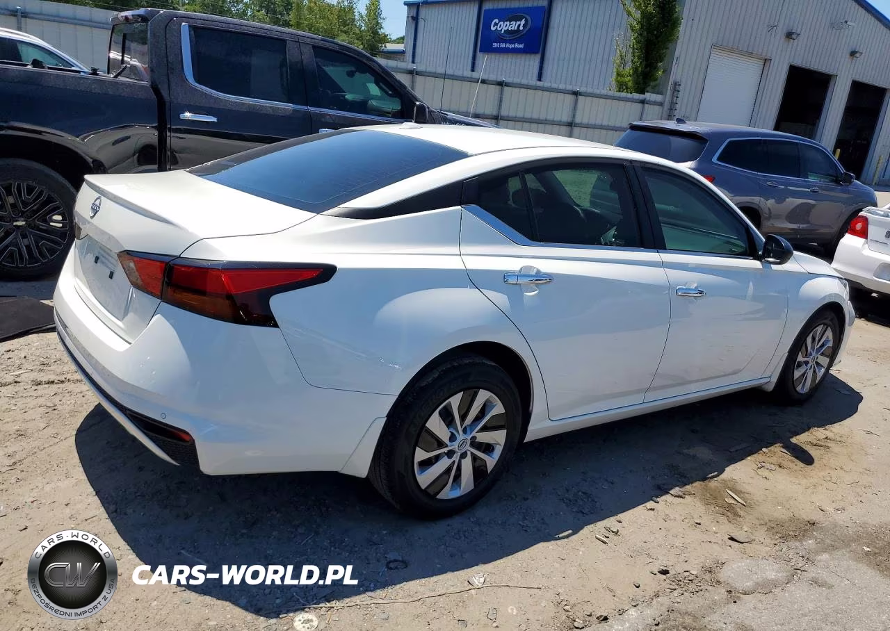 2025 Nissan Altima S VIN:1N4BL4BV9SN323846 - 3