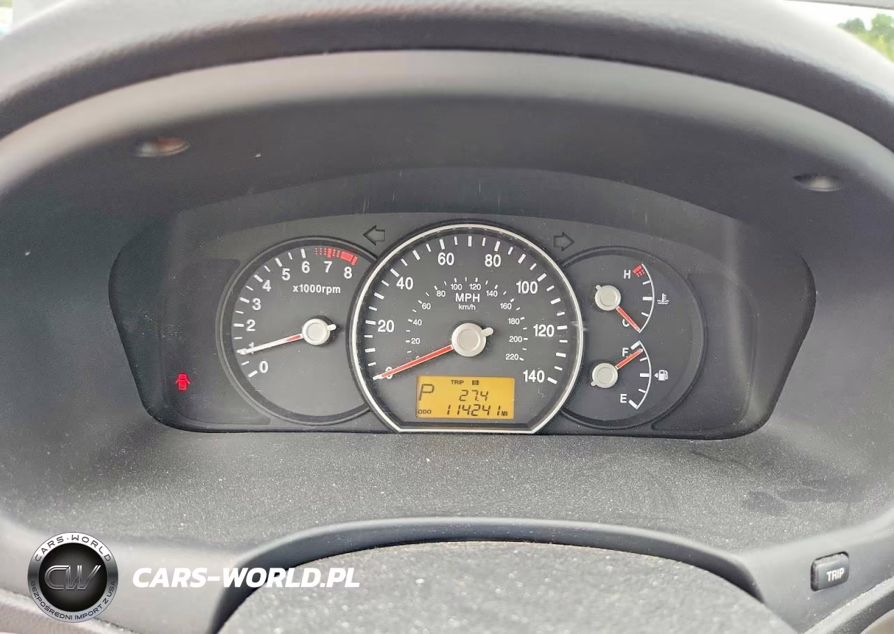 2009 Kia Rondo Base VIN:KNAFG529X97262477 - 9