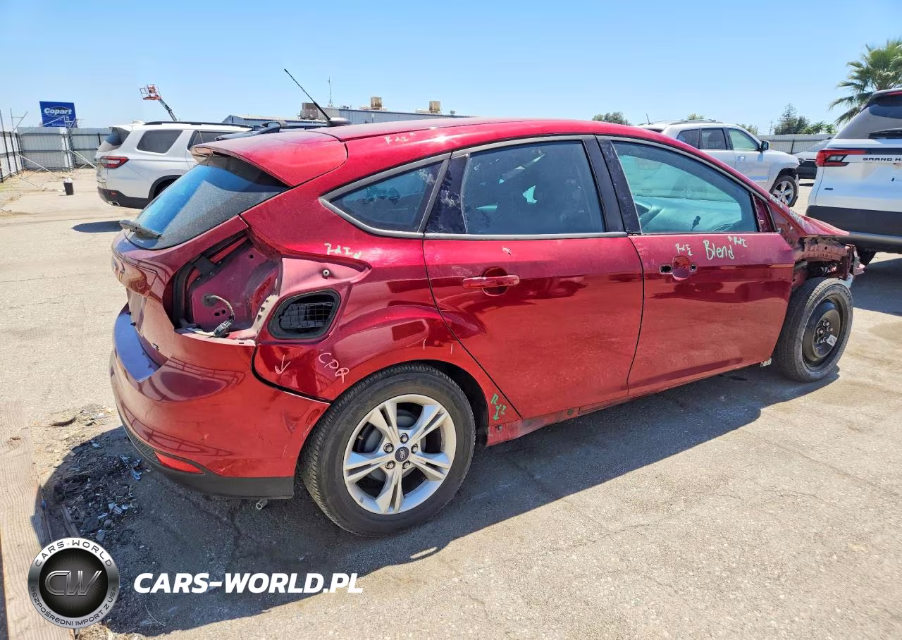 2013 Ford Focus Se VIN:1FADP3K27DL177930 - 3