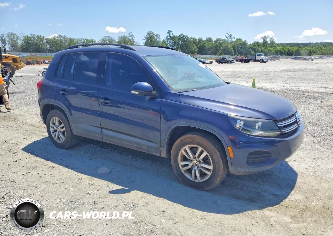 2015 Volkswagen Tiguan S VIN:WVGAV7AX3FW510743 - 4
