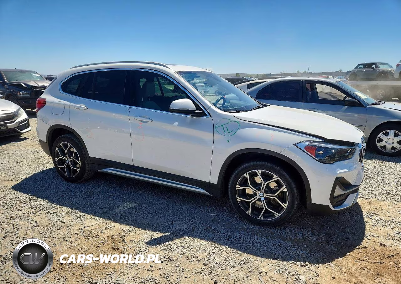 2020 BMW X1 Sdrive28I VIN:WBXJG7C02L5P75141 - 4