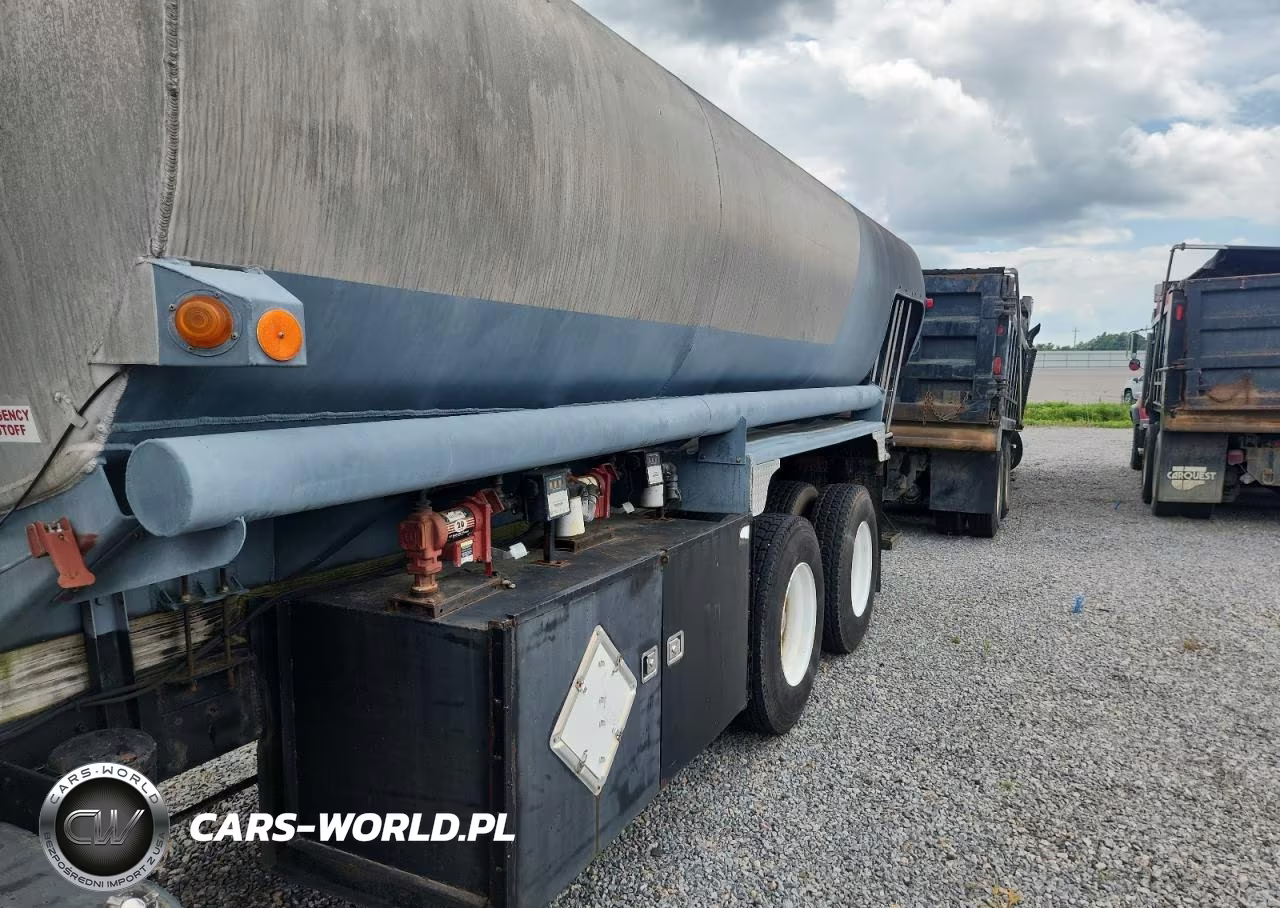 1999 International 4000 4900 VIN:1HTSHADR7XH621055 - 9