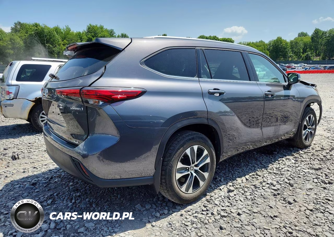2022 Toyota Highlander Hybrid Xle VIN:5TDGBRCH5NS537756 - 3