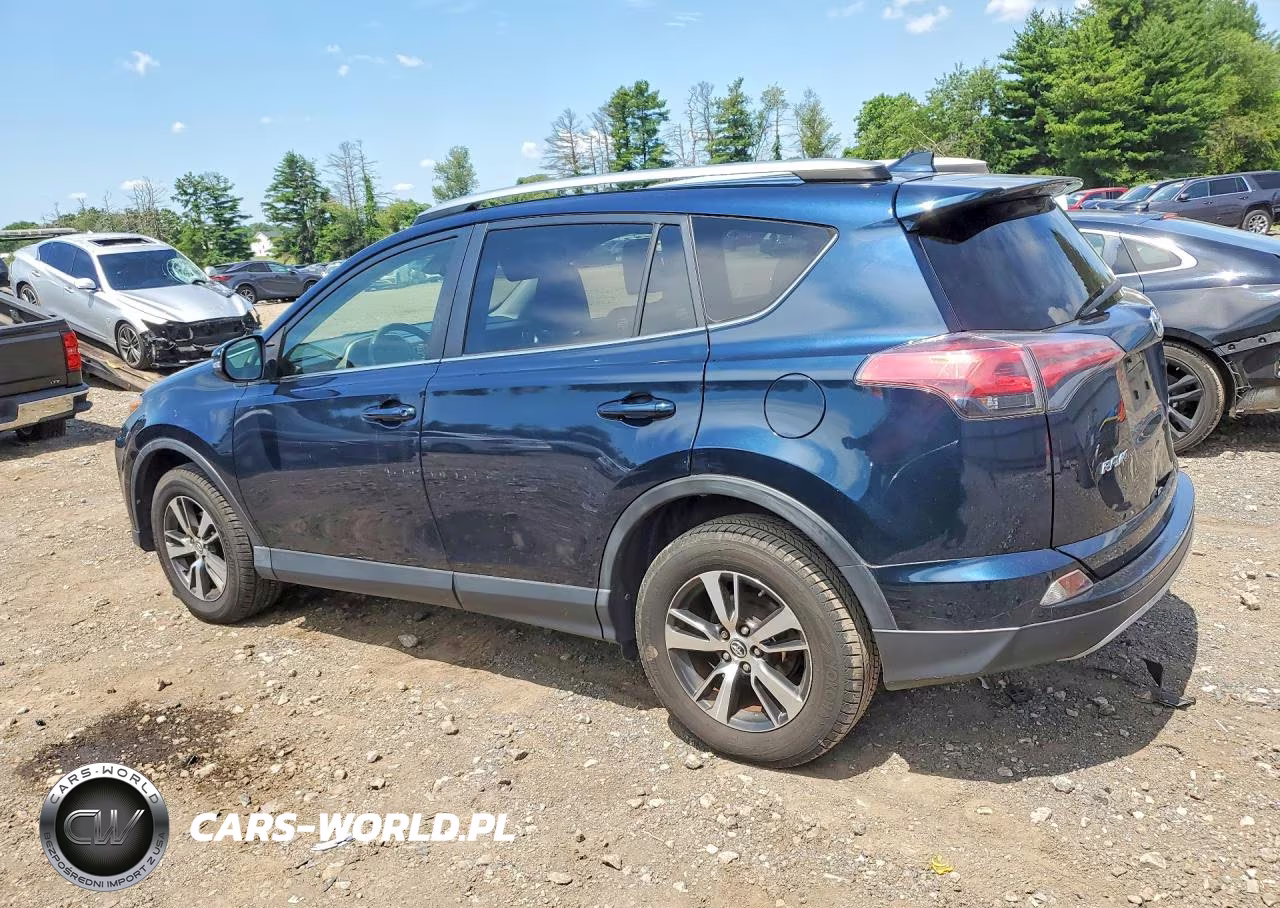 2018 Toyota Rav4 Xle VIN:JTMRFREV0JJ720635 - 2