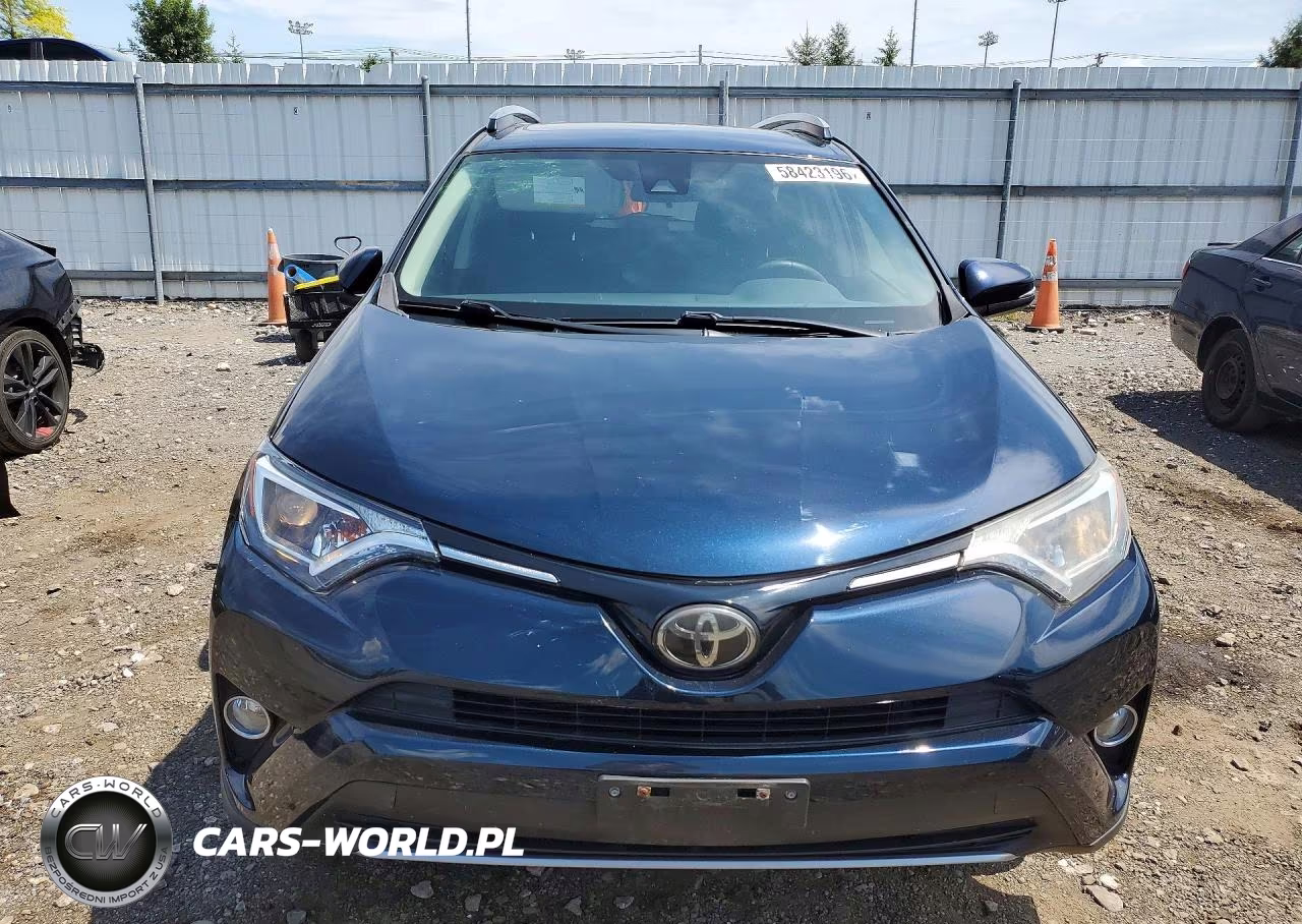 2018 Toyota Rav4 Xle VIN:JTMRFREV0JJ720635 - 5