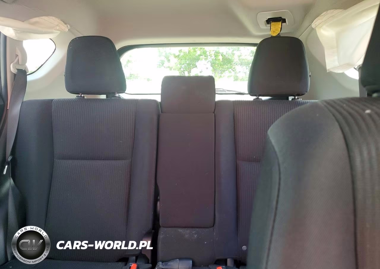 2017 Toyota Rav4 Le VIN:JTMBFREV4HJ126870 - 10