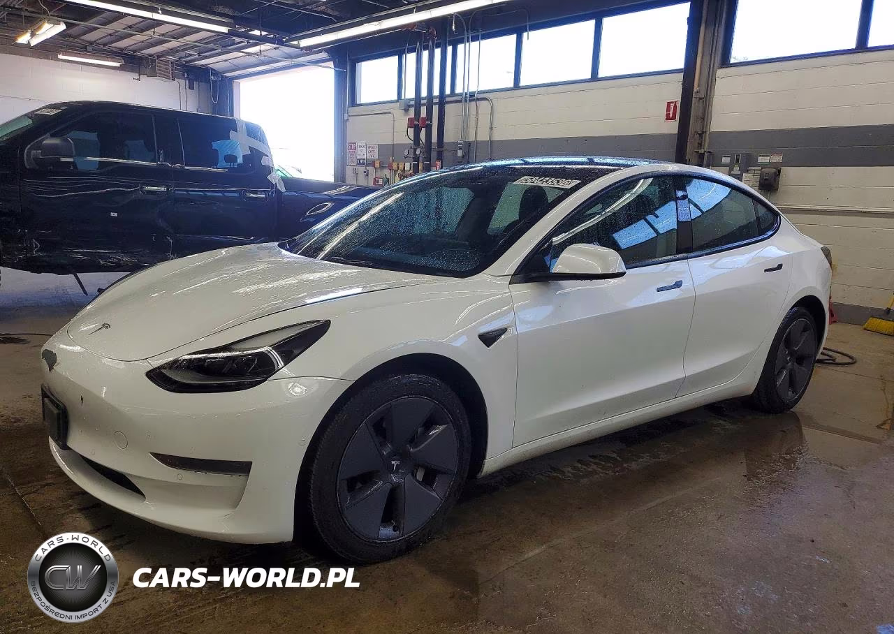 2022 Tesla Model 3 – zdjęcie 1 z 12