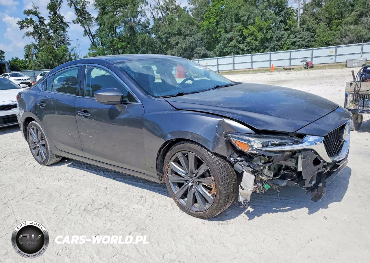 2018 Mazda 6 Touring VIN:JM1GL1VM8J1330536 - 4
