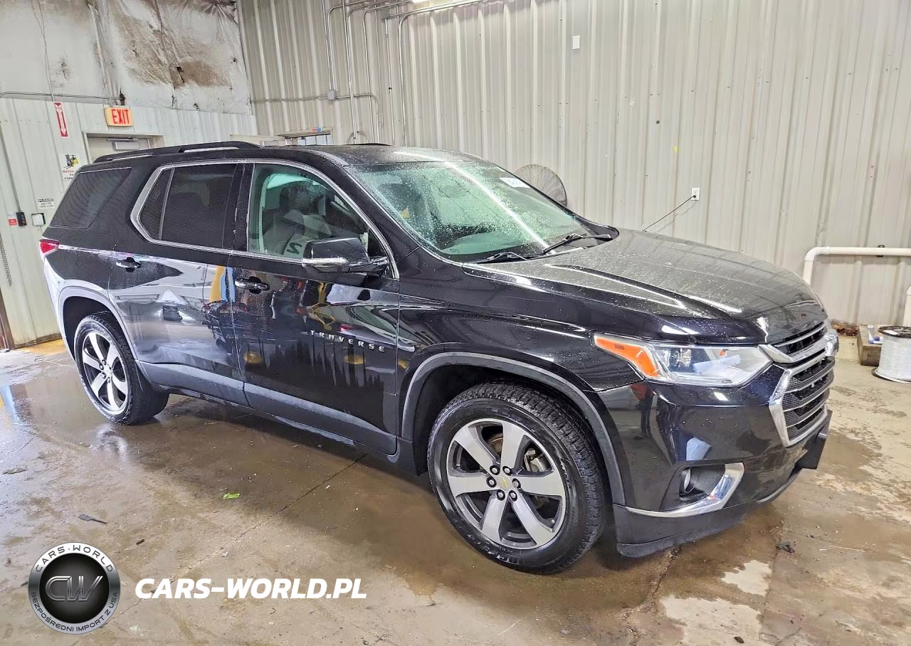 2019 Chevrolet Traverse Lt VIN:1GNERHKW4KJ307154 - 4