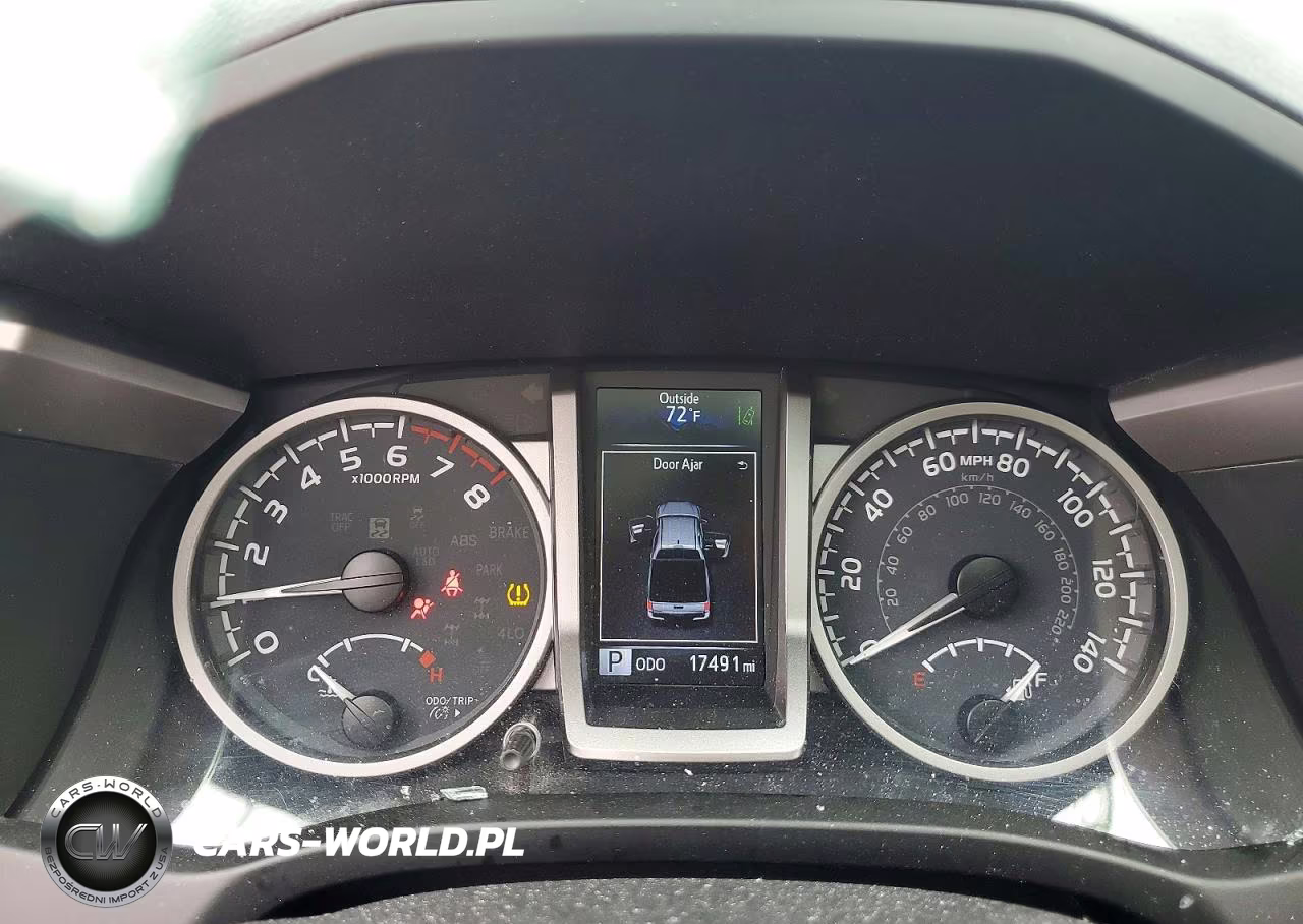 2023 Toyota Tacoma Sr5 V6 VIN:3TMCZ5AN2PM556909 - 9