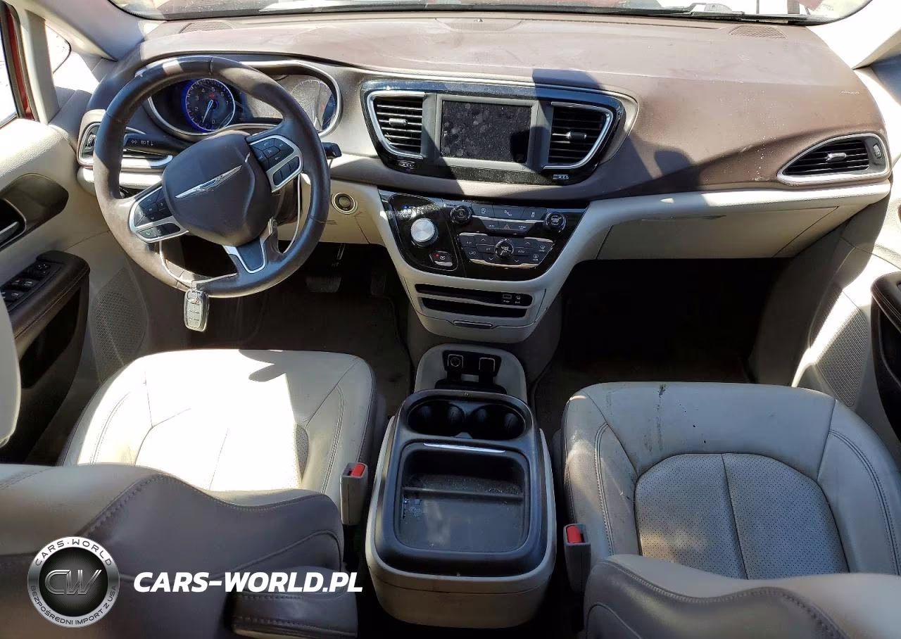 2019 Chrysler Pacifica Touring L VIN:2C4RC1BG4KR721154 - 8
