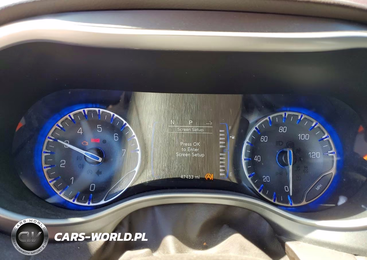2019 Chrysler Pacifica Touring L VIN:2C4RC1BG4KR721154 - 9