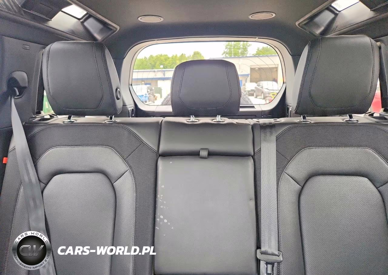 2023 Land Rover Defender 110 X-Dynamic Se VIN:SALE27EU3P2148946 - 10