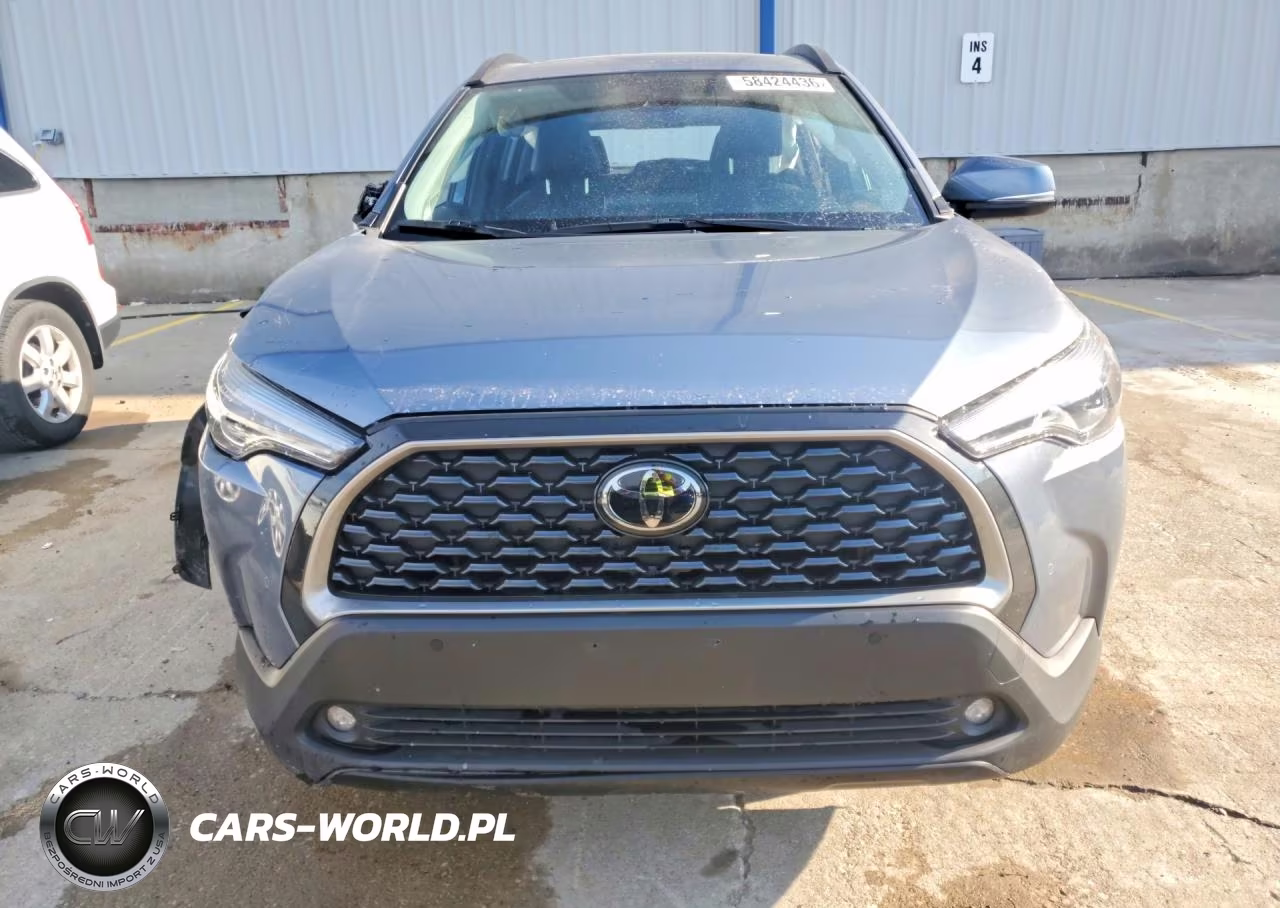 2022 Toyota Corolla Cross Xle VIN:7MUDAAAGXNV034361 - 5
