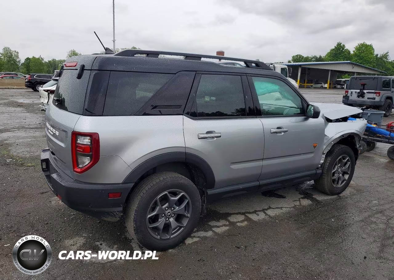 2022 Ford Bronco Sport Badlands VIN:3FMCR9D9XNRE29049 - 3