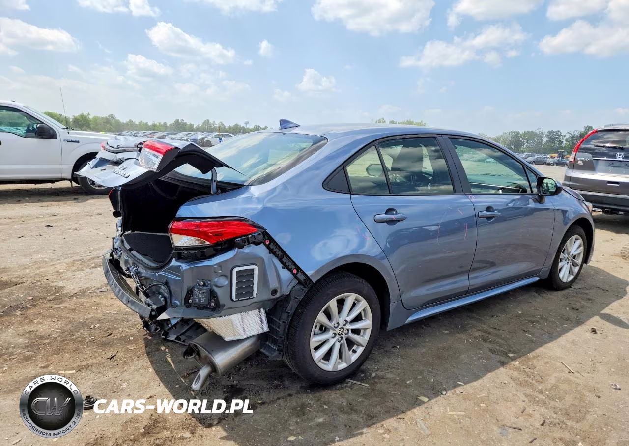 2024 Toyota Corolla Hybrid Le VIN:JTDBCMFE5R3067683 - 3
