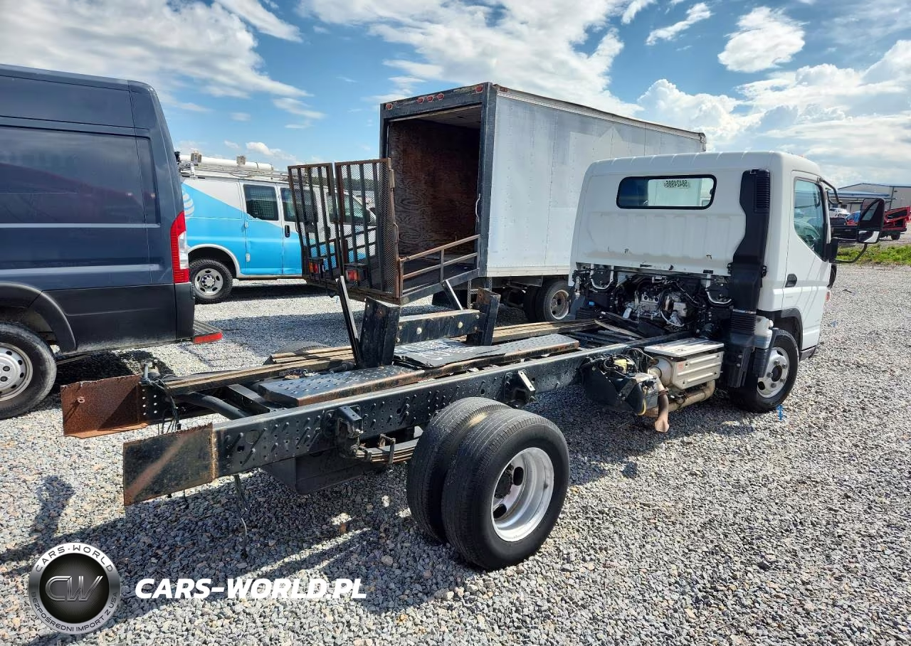 2012 Mitsubishi Fuso Truck Of America Inc Fe Fec52S VIN:JL6AME1A5CK001626 - 3
