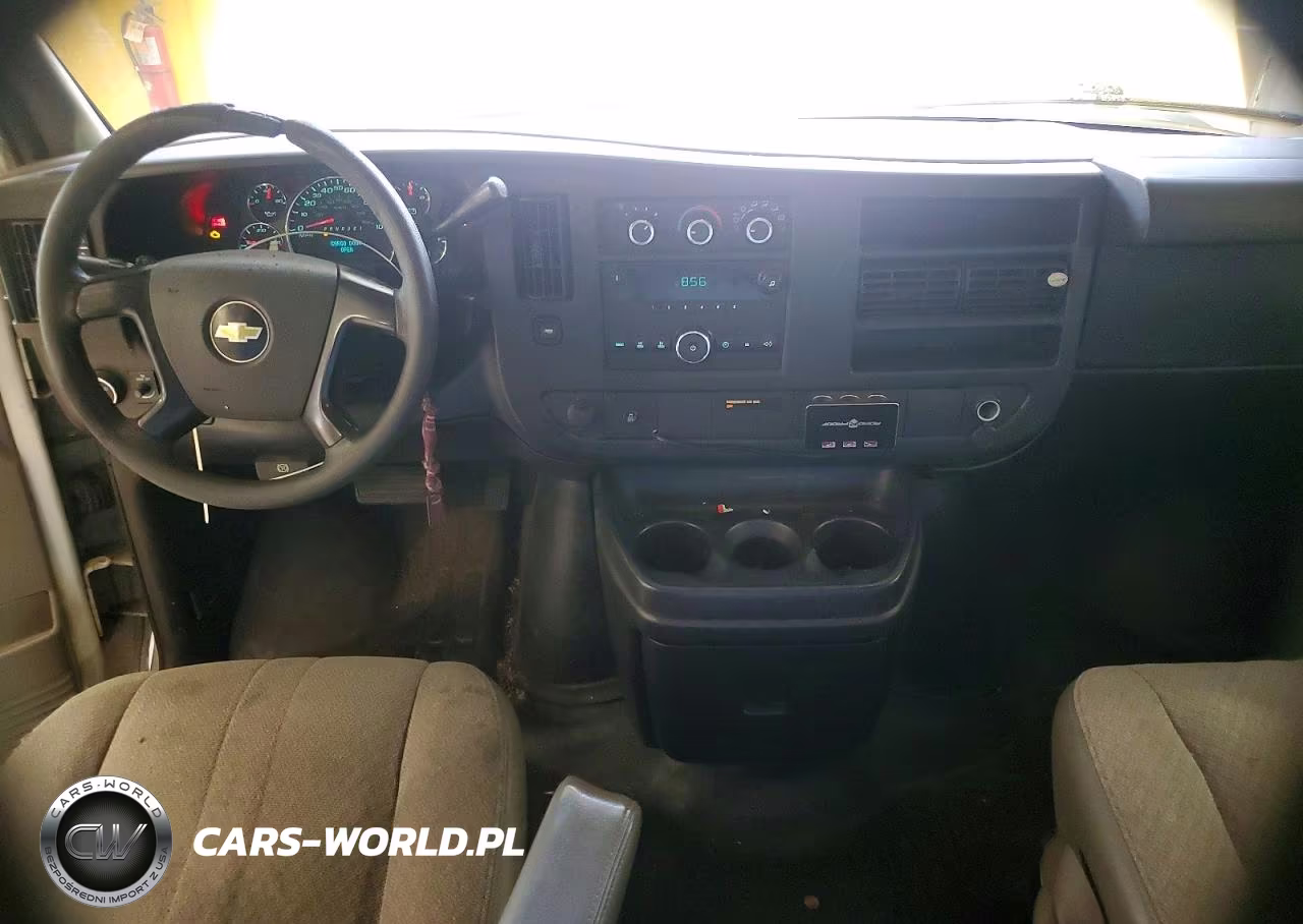 2012 Chevrolet Express G1500 VIN:1GCSGAFX2C1157350 - 8