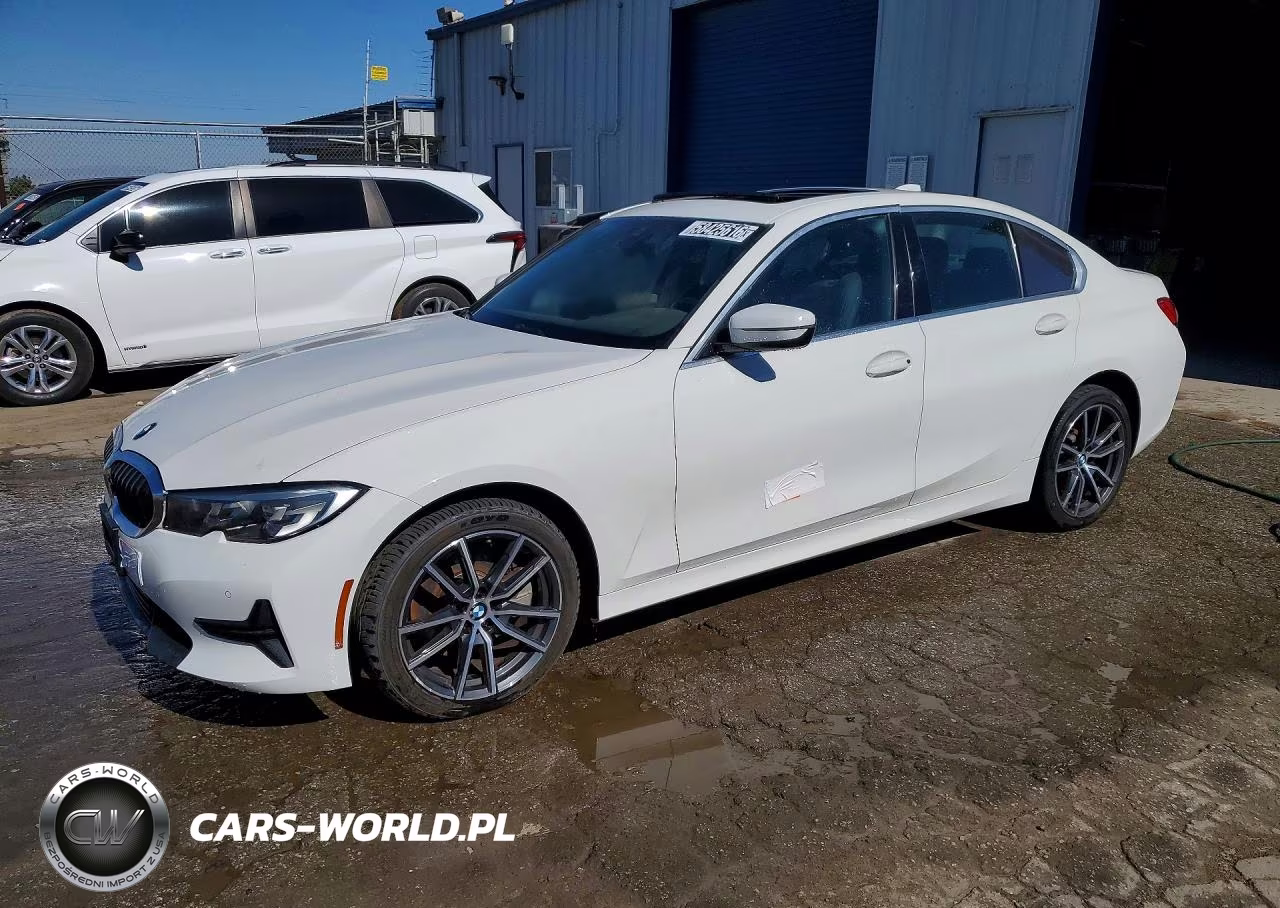 2020 BMW 330I – zdjęcie 1 z 13