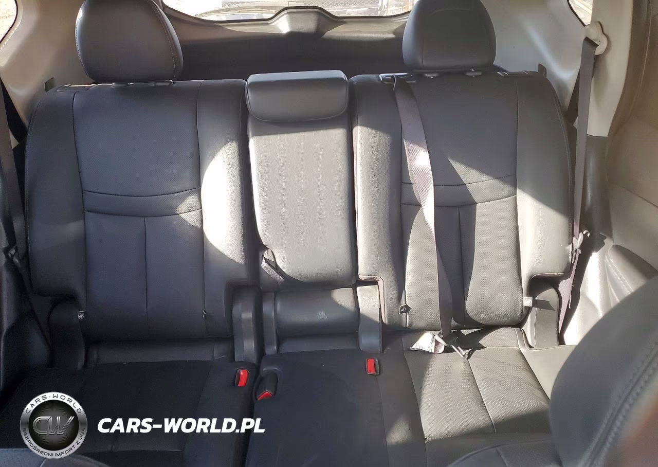 2016 Nissan Rogue S VIN:JN8AT2MT9GW007908 - 10