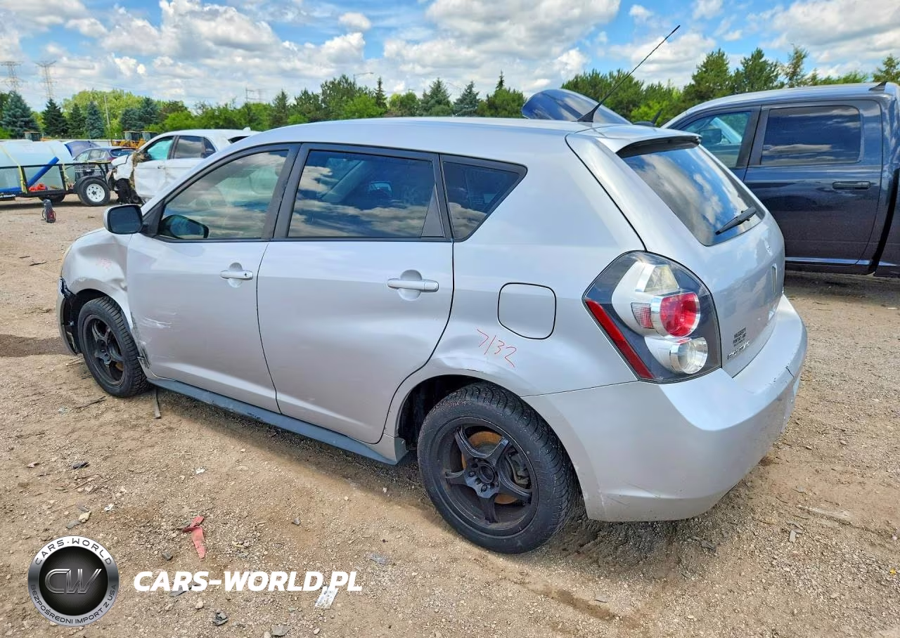 2009 Pontiac Vibe VIN:5Y2SP670X9Z443102 - 2