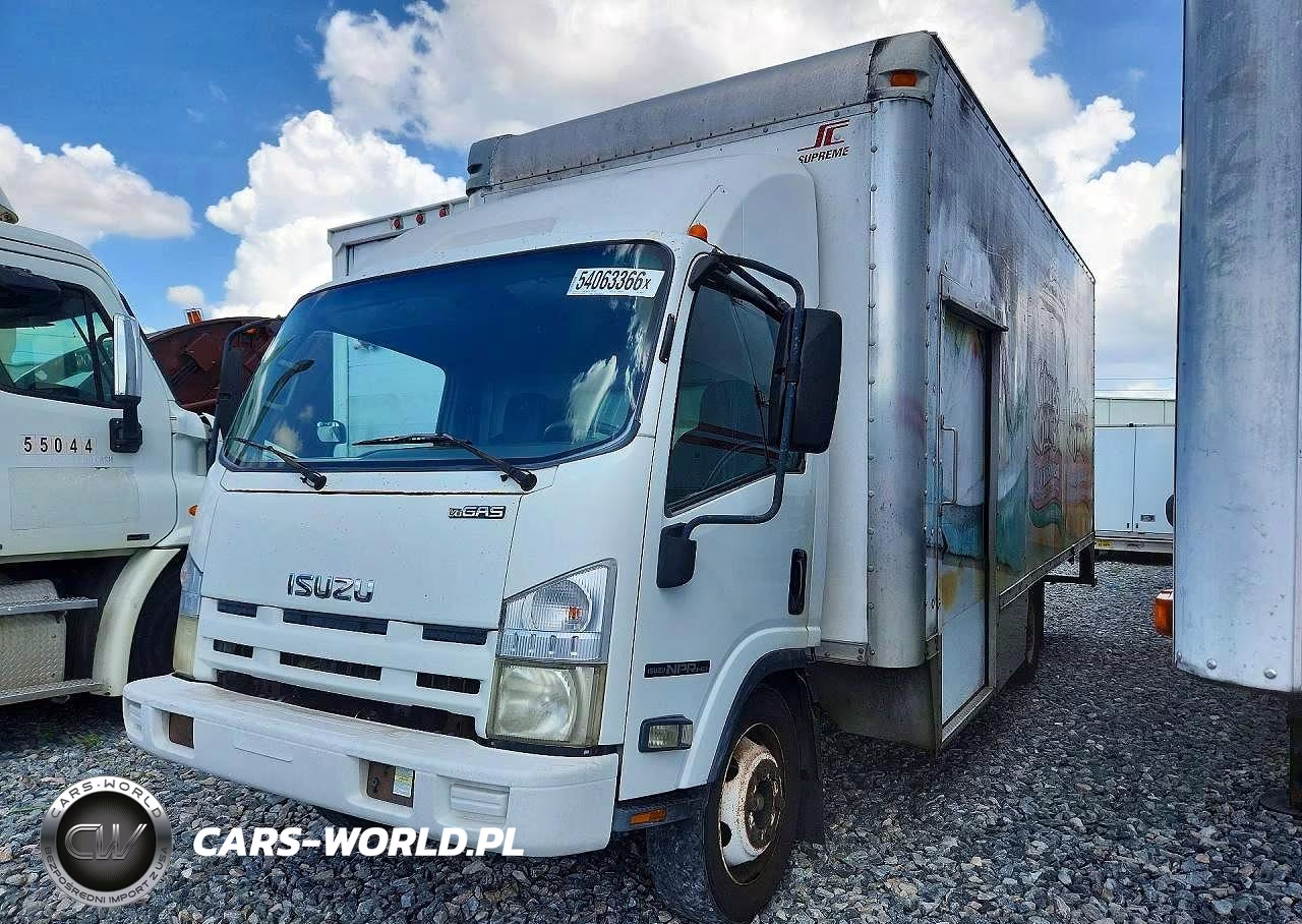 2009 Isuzu Npr Delivery Truck
