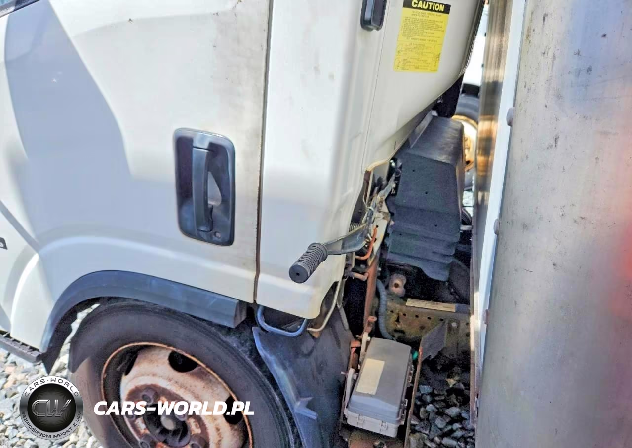 2009 Isuzu Npr Delivery Truck VIN:4KLC4W1N49J800466 - 12