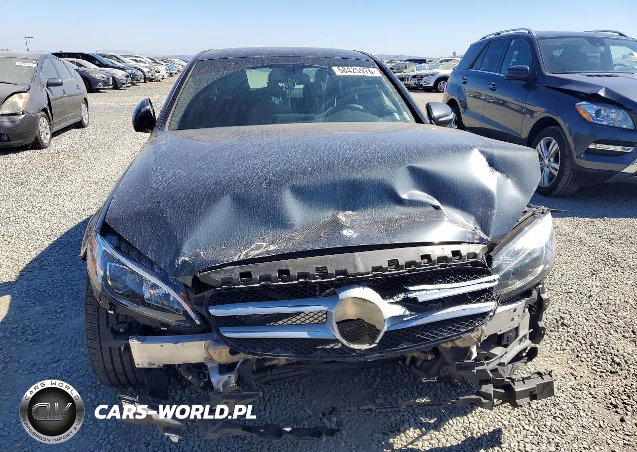 2015 Mercedes-Benz C 300 VIN:55SWF4JB2FU043036 - 5