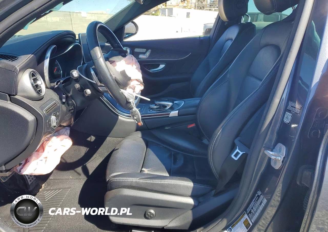2015 Mercedes-Benz C 300 VIN:55SWF4JB2FU043036 - 7