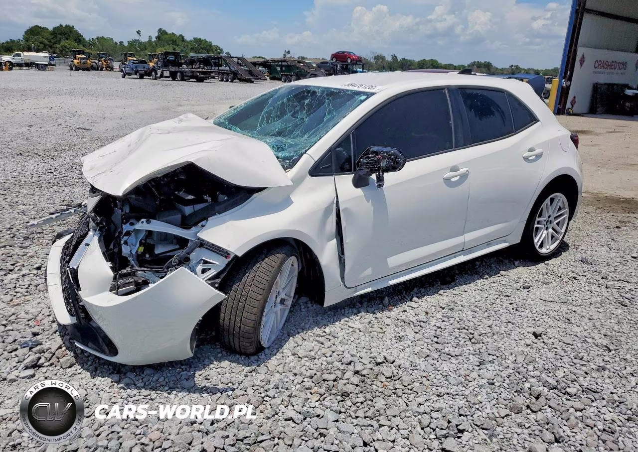 2026 Toyota Corolla Hatchback Fx VIN:JTND4MBE9T3261650 - 1